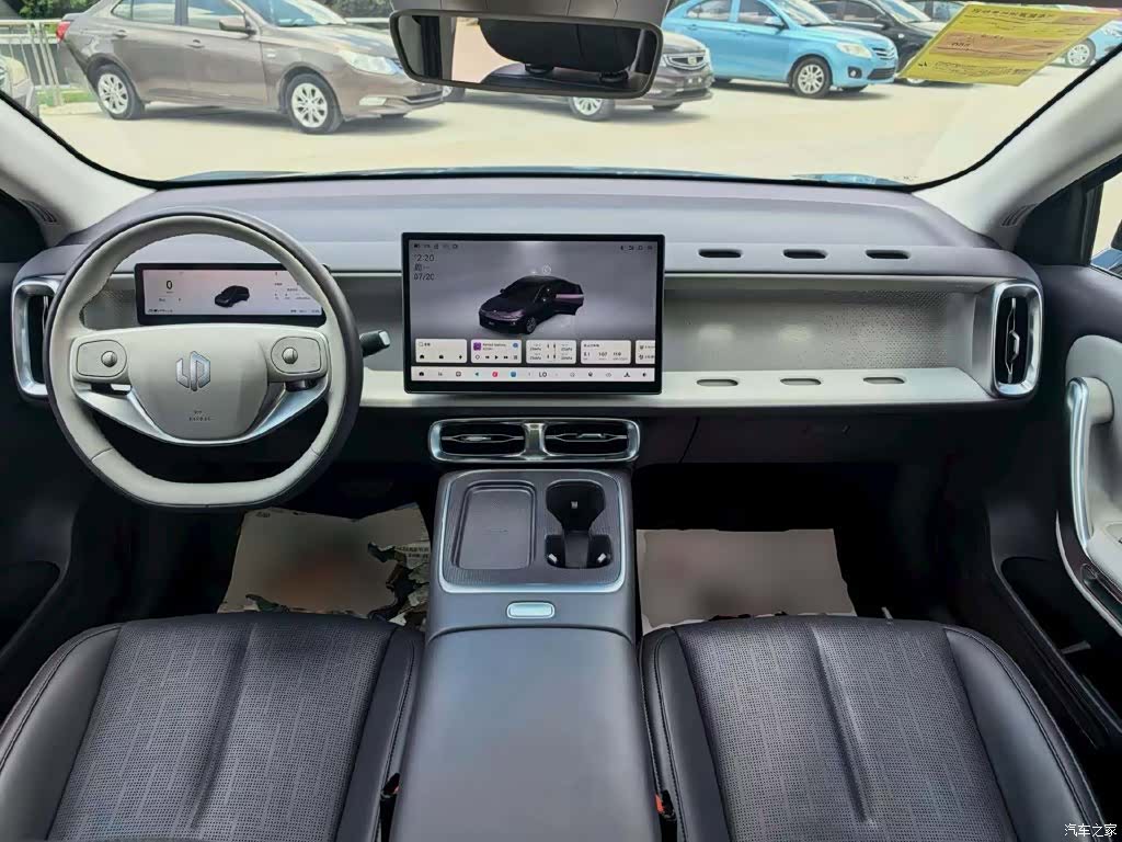 Leapmotor B01, 2025 10