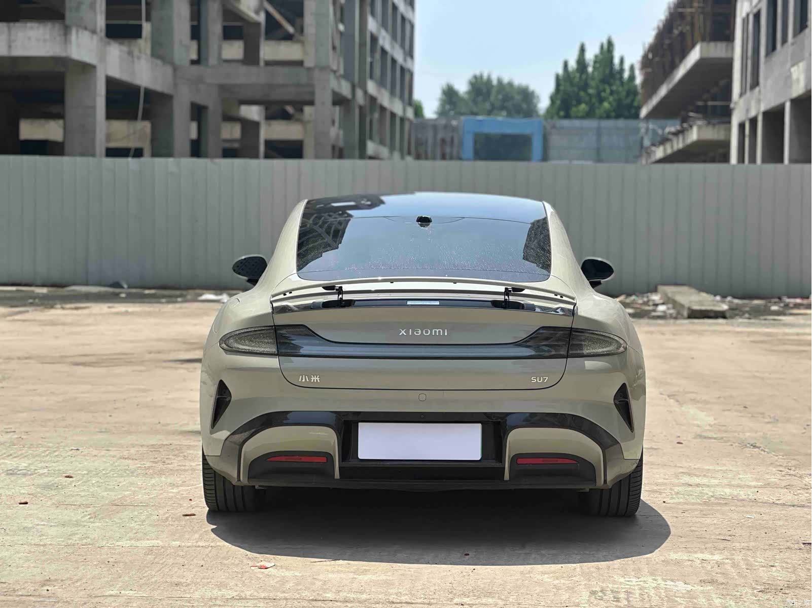 Xiaomi SU7, 2025 8