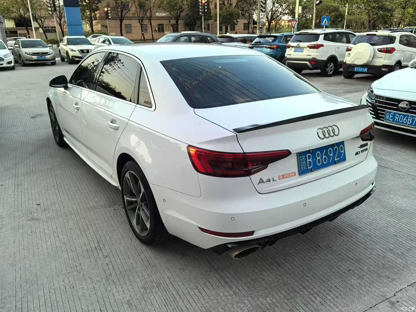 Audi A4L, 2017 4