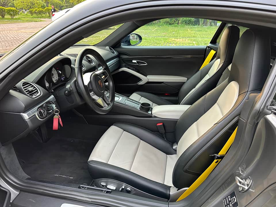 Porsche 718 Porsche 718