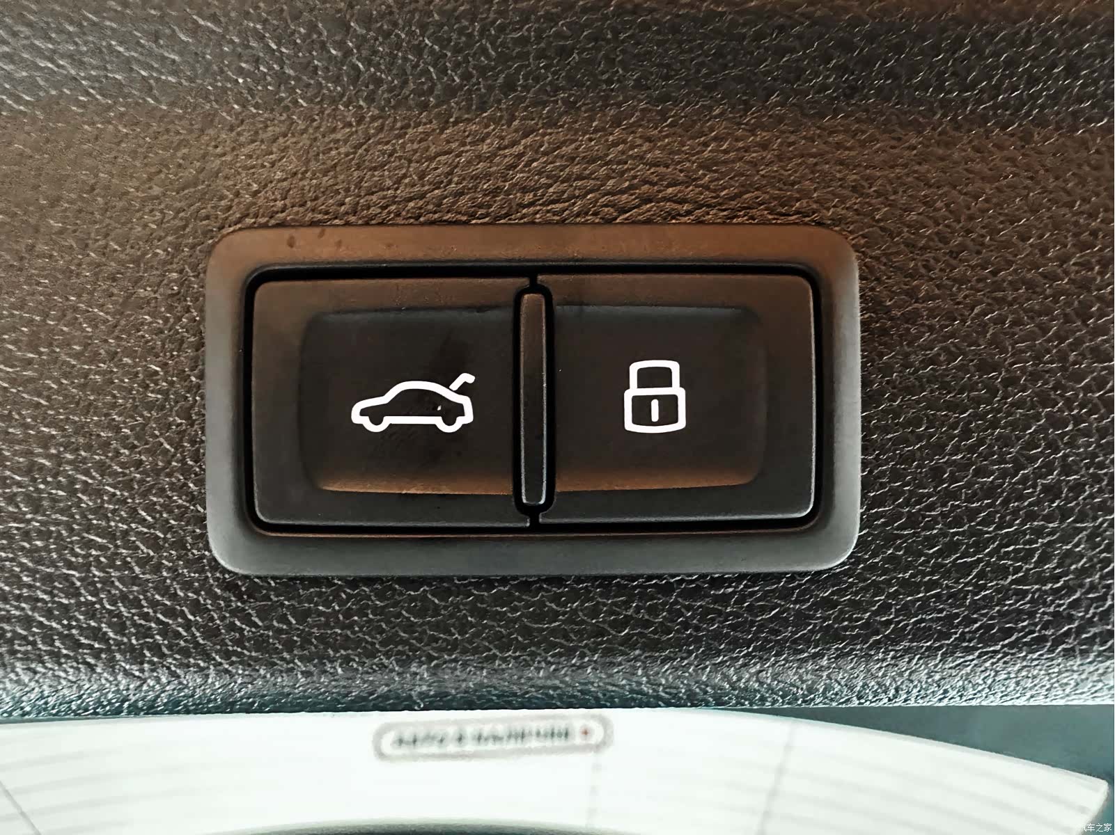 Audi Q3, 2022 11