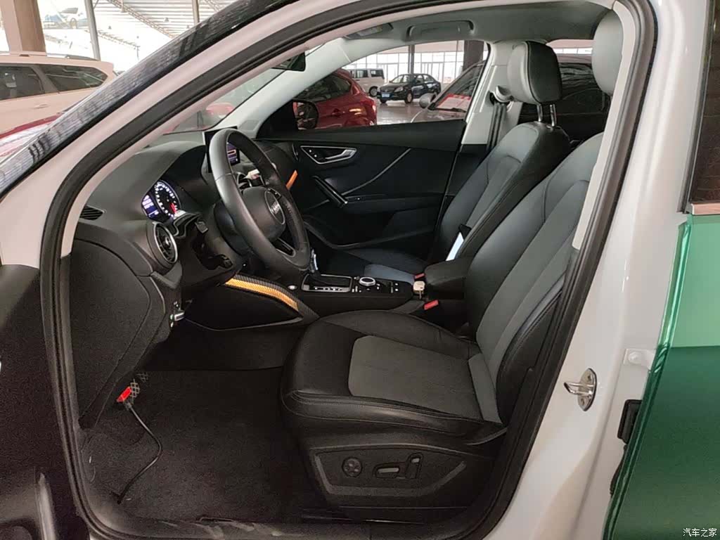 Audi Q2L, 2020 15