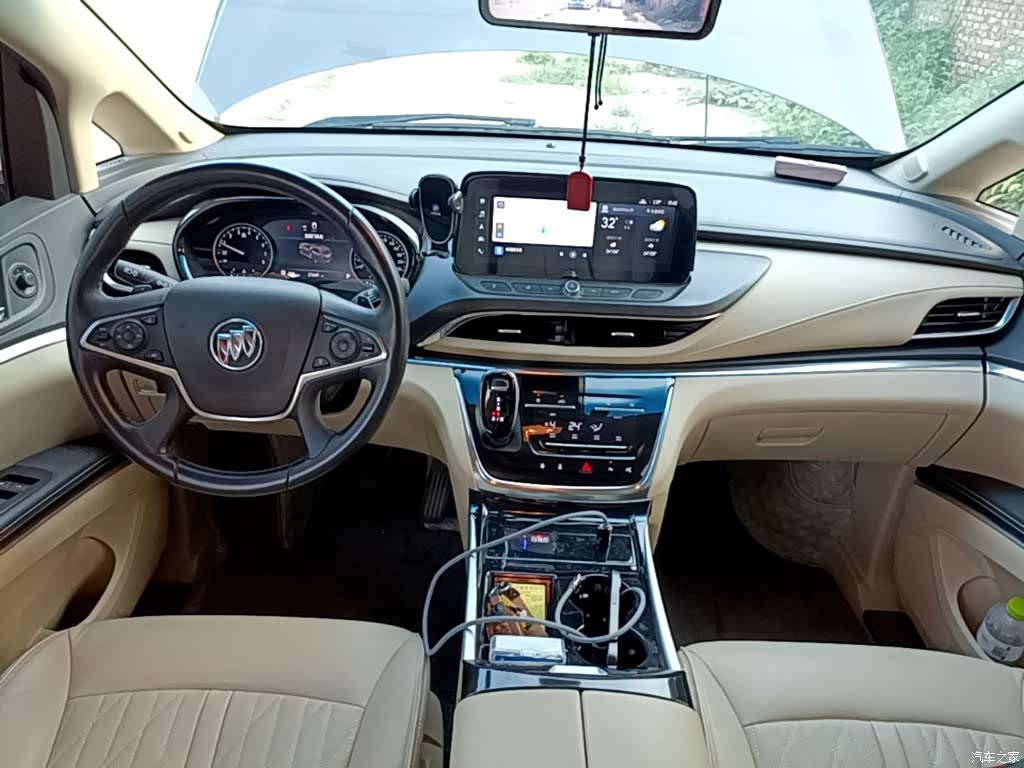 Buick GL8, 2024 10