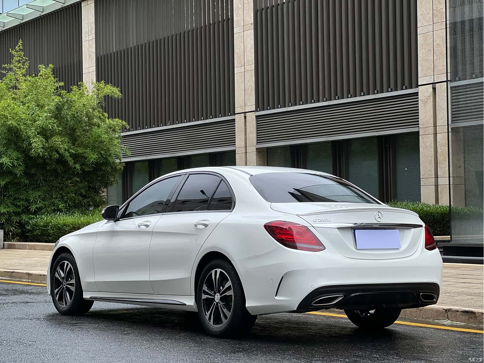 Mercedes-Benz C-Class, 2019 22