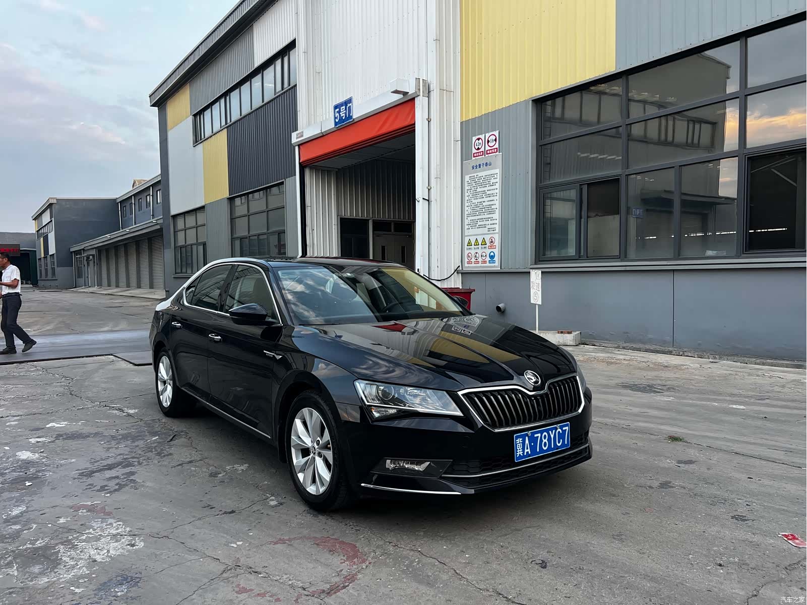Skoda Superb, 2018 3