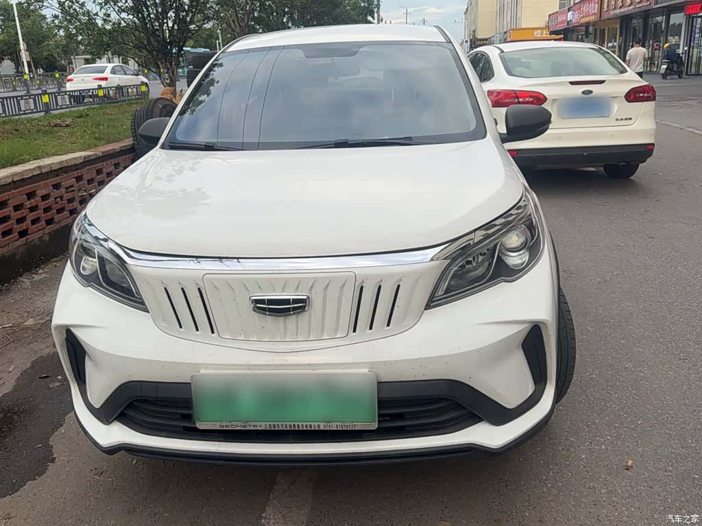Geely EX3, 2022 все фото