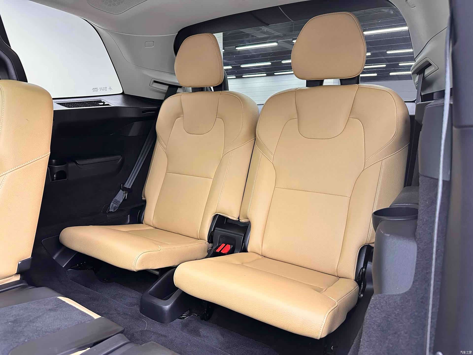 Volvo XC90, 2016 10