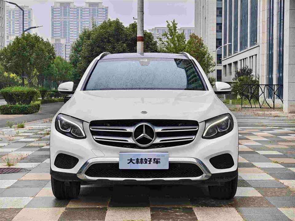 Mercedes-Benz GLC Mercedes-Benz GLC