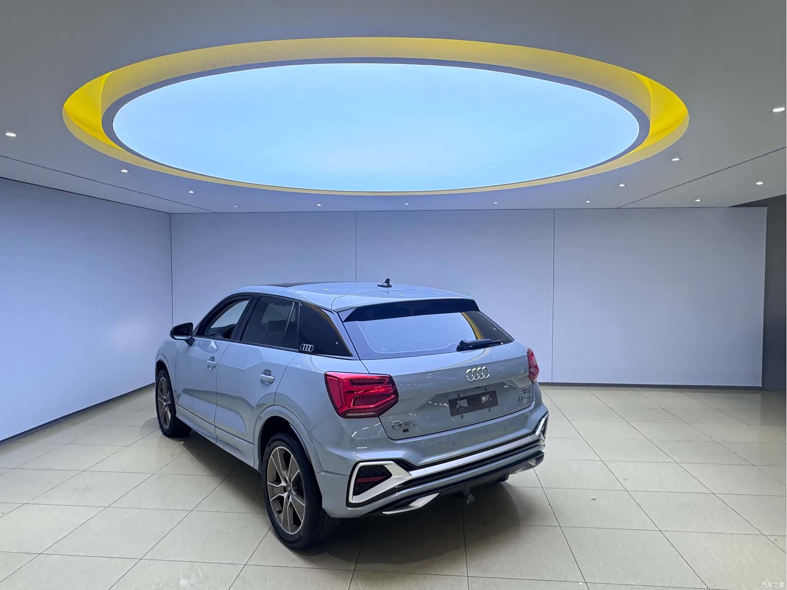 Audi Q2L, 2022 4