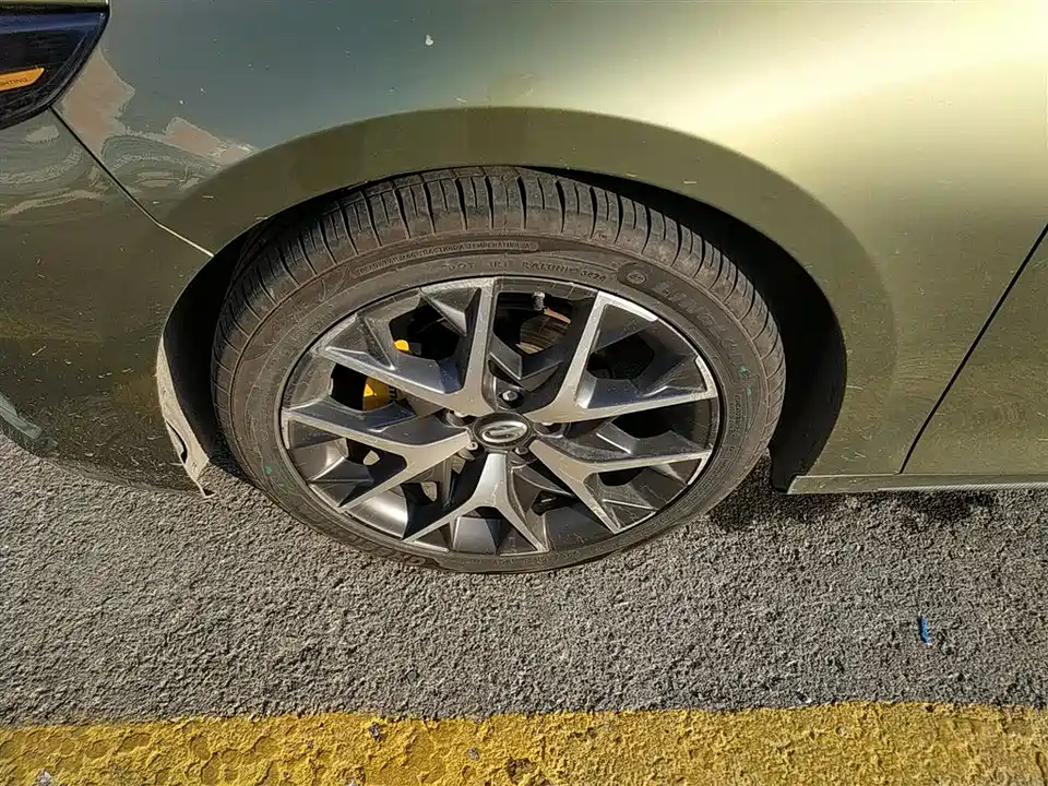 Trumpchi Shadow Leopard