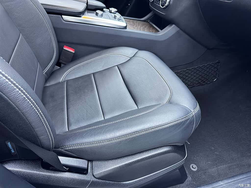 Mercedes-Benz GL-Class, 2020 18