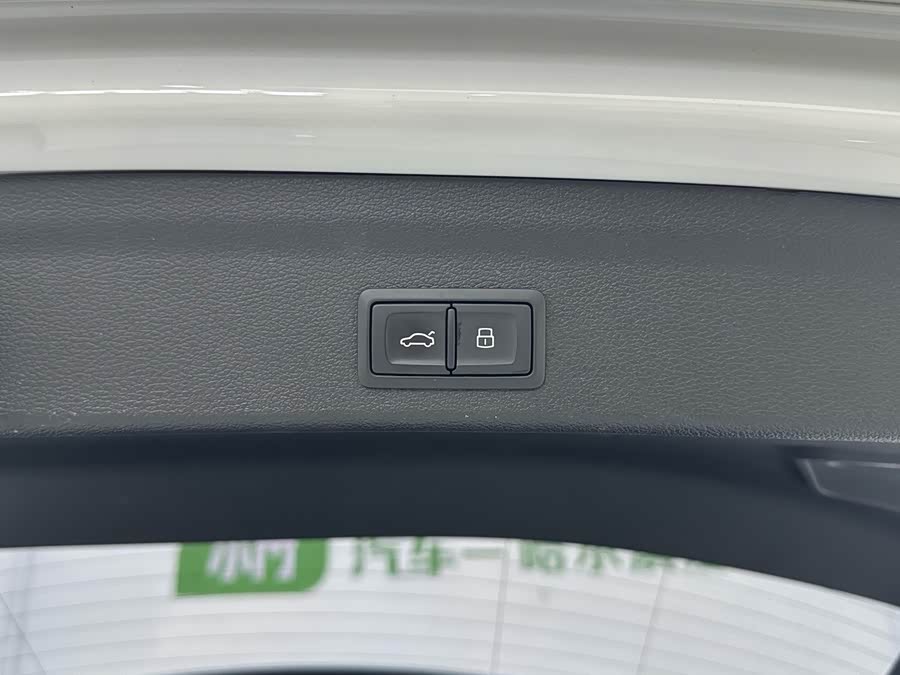 Audi Q3 2021, фото 16