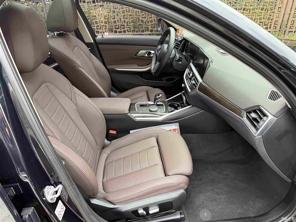 BMW 3 Series, 2020 8
