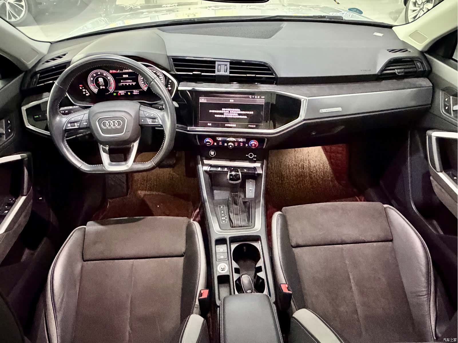 Audi Q3, 2022 6