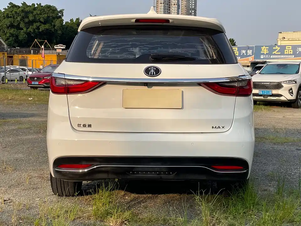BYD Song MAX BYD Song MAX