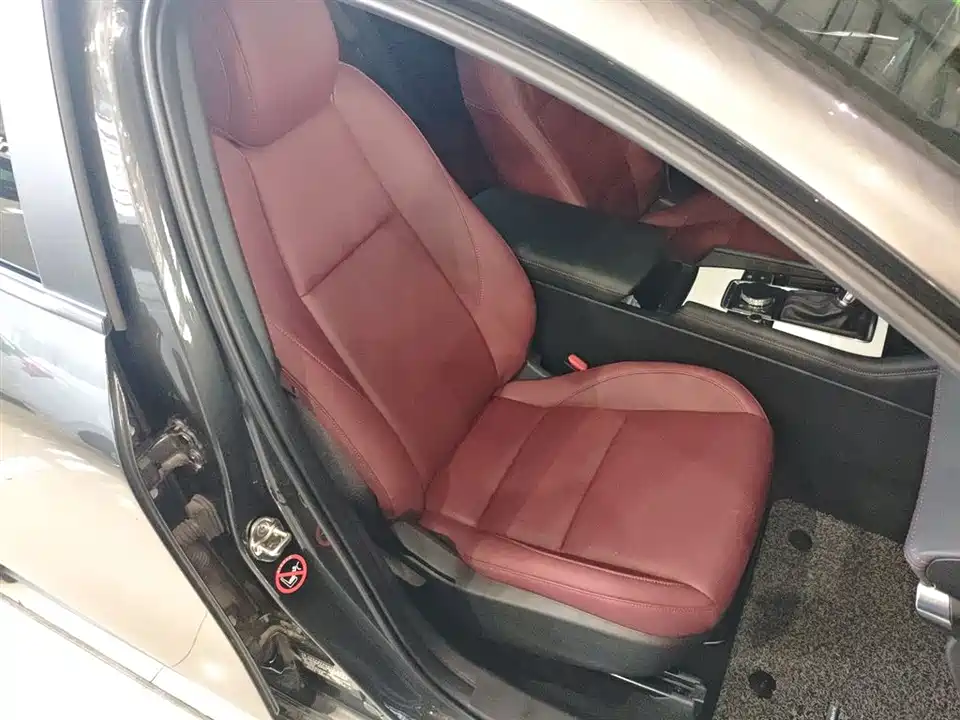 Mazda 3 Angkesaila Mazda 3 Angkesaila