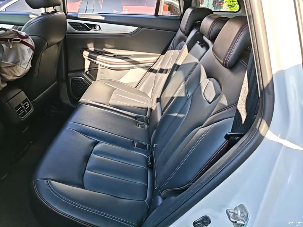 Changan CS75, 2020 17