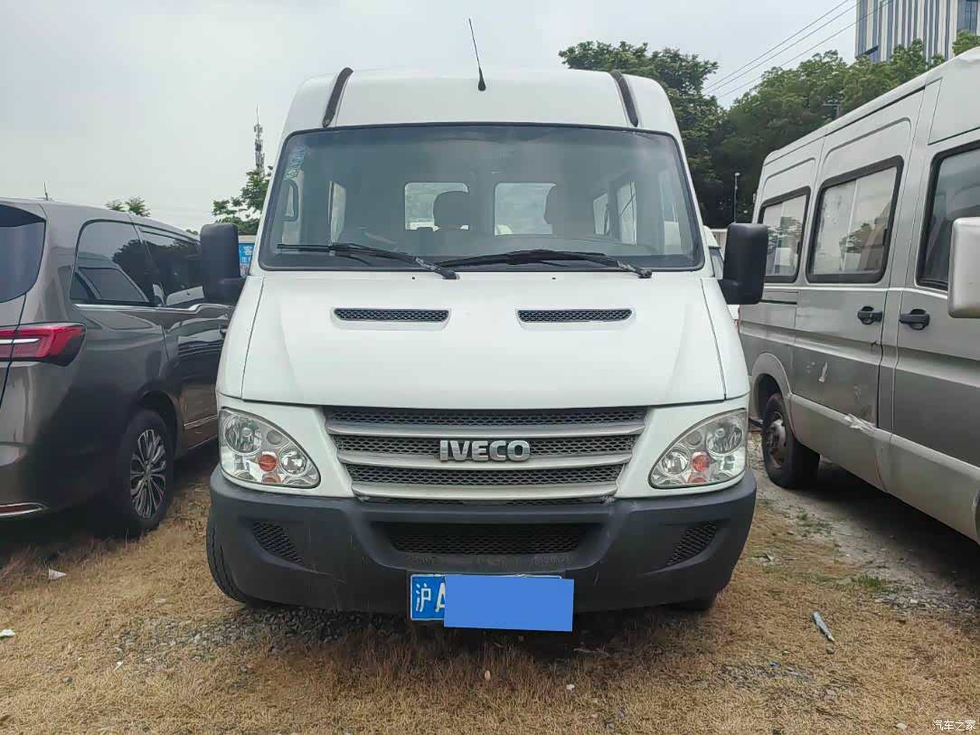 Iveco A32, 2015 2