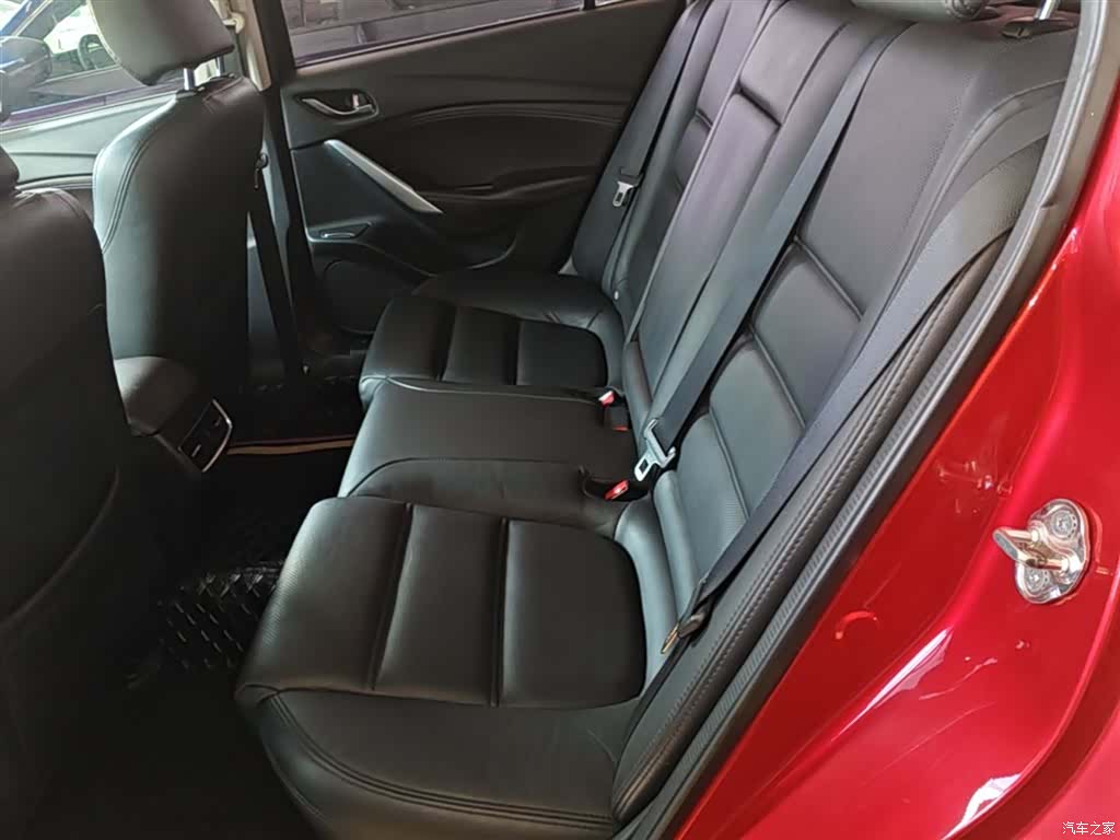 Mazda Atenza, 2017 17