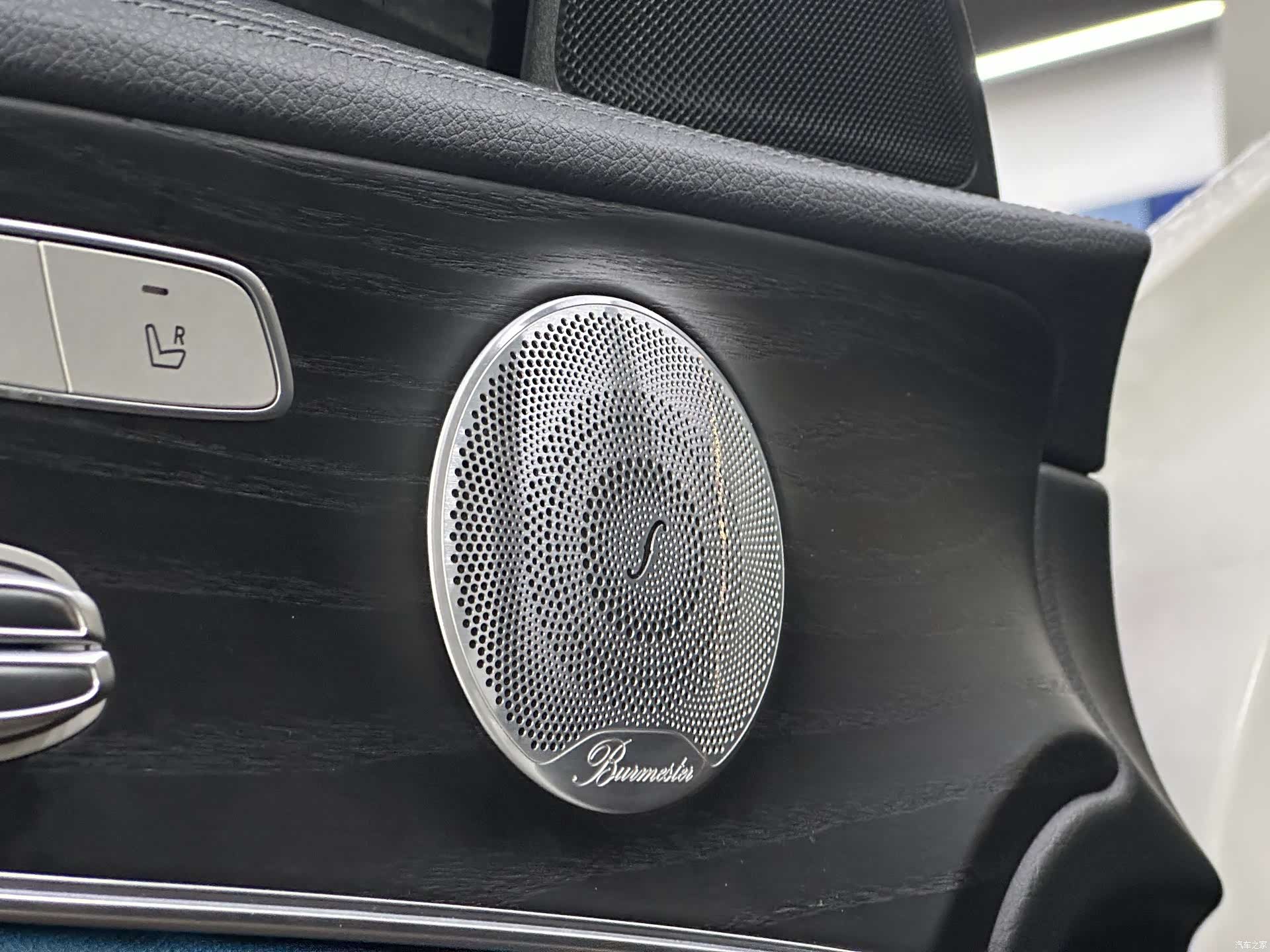 Mercedes-Benz E-Class, 2019 17