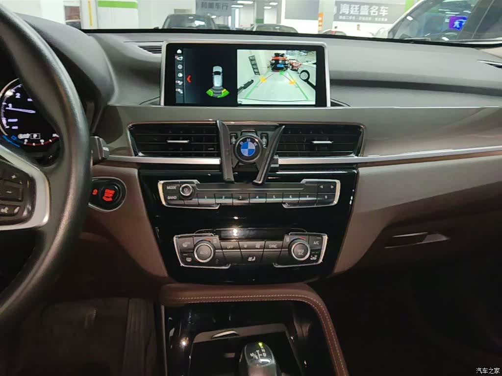 BMW X1, 2019 13