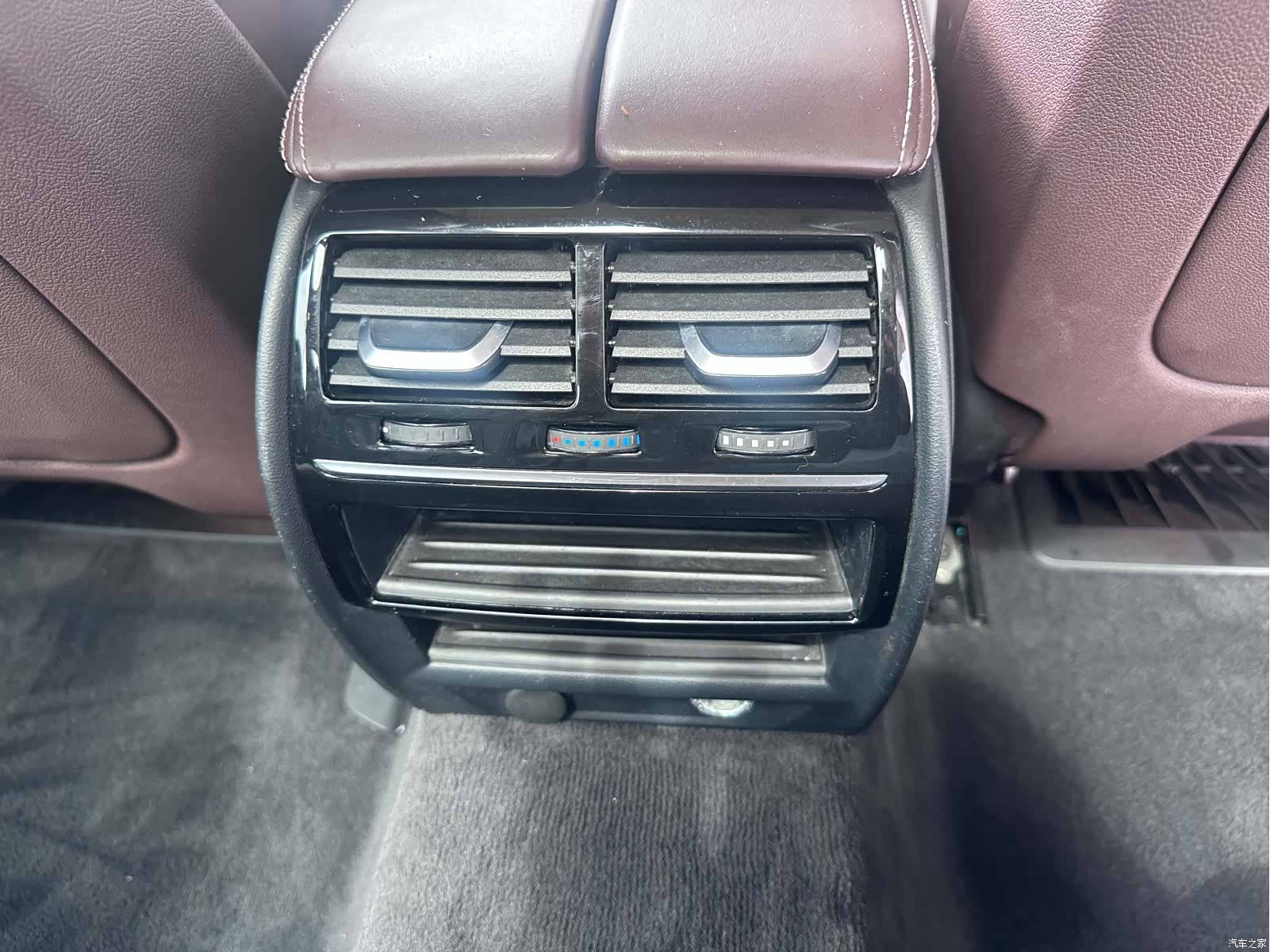 BMW 5 Series, 2019 21
