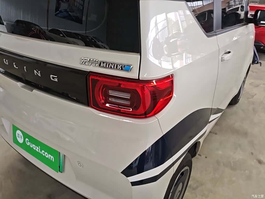 Wuling MINIEV, 2023 8