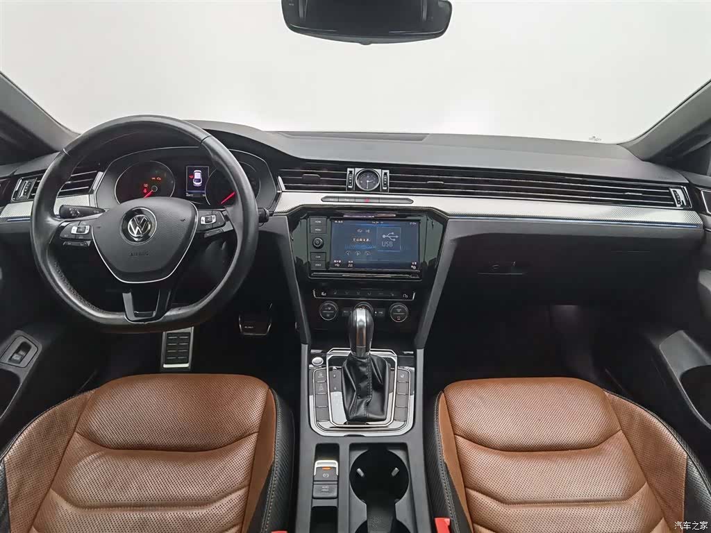 Volkswagen CC, 2019 все фото