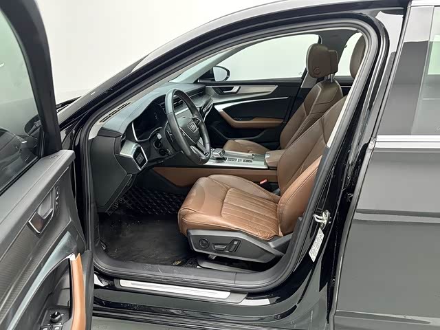 Audi A6L 2022, фото 7