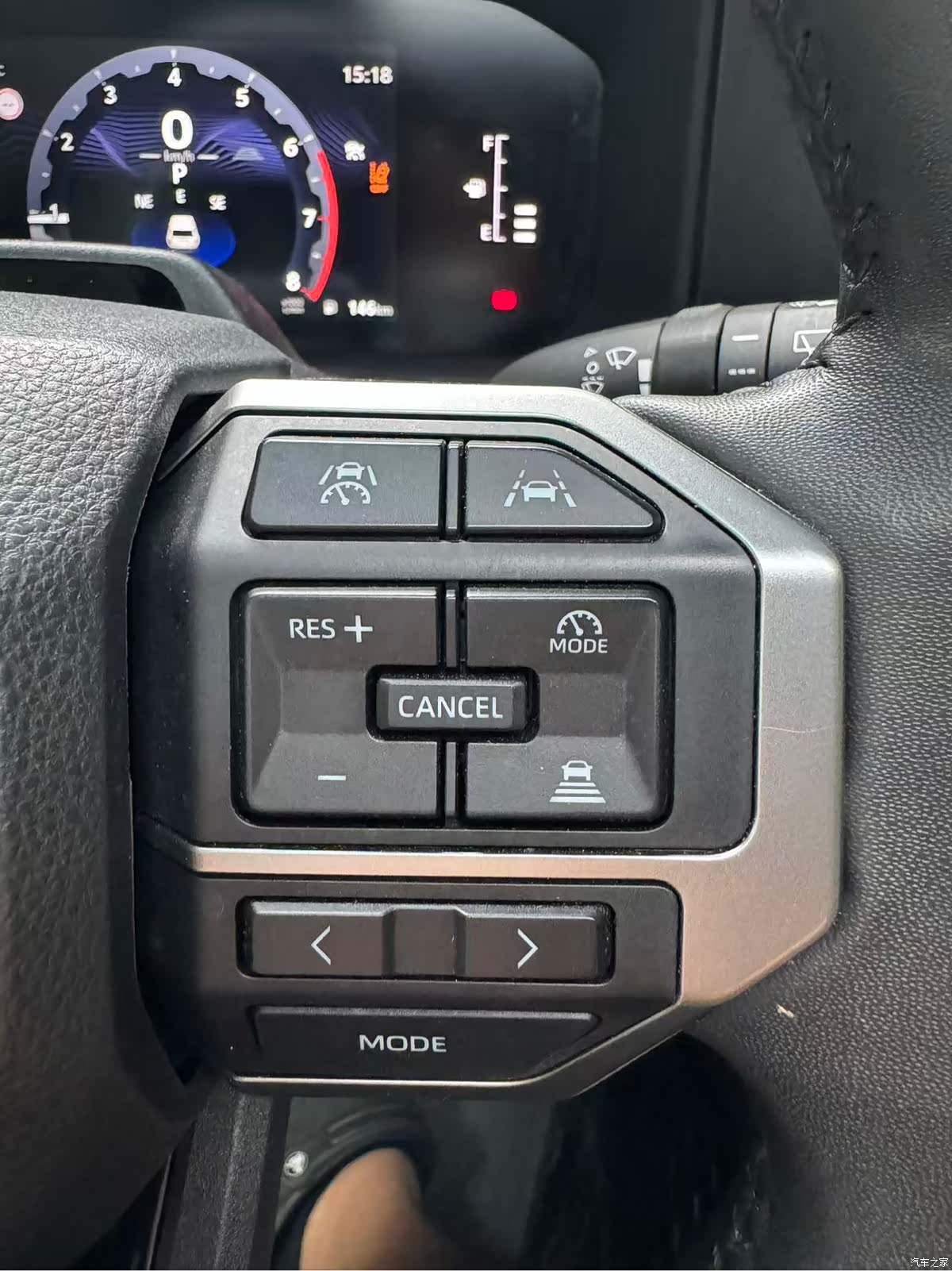 Toyota Prado, 2024 11