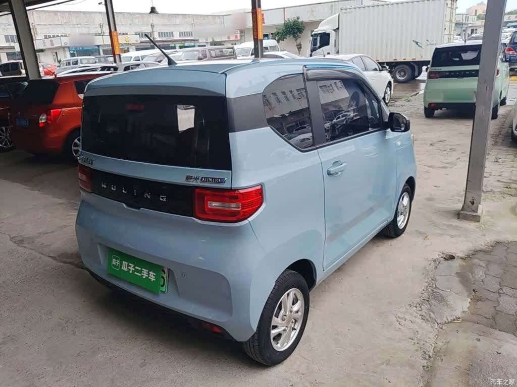 Wuling MINIEV, 2020 7