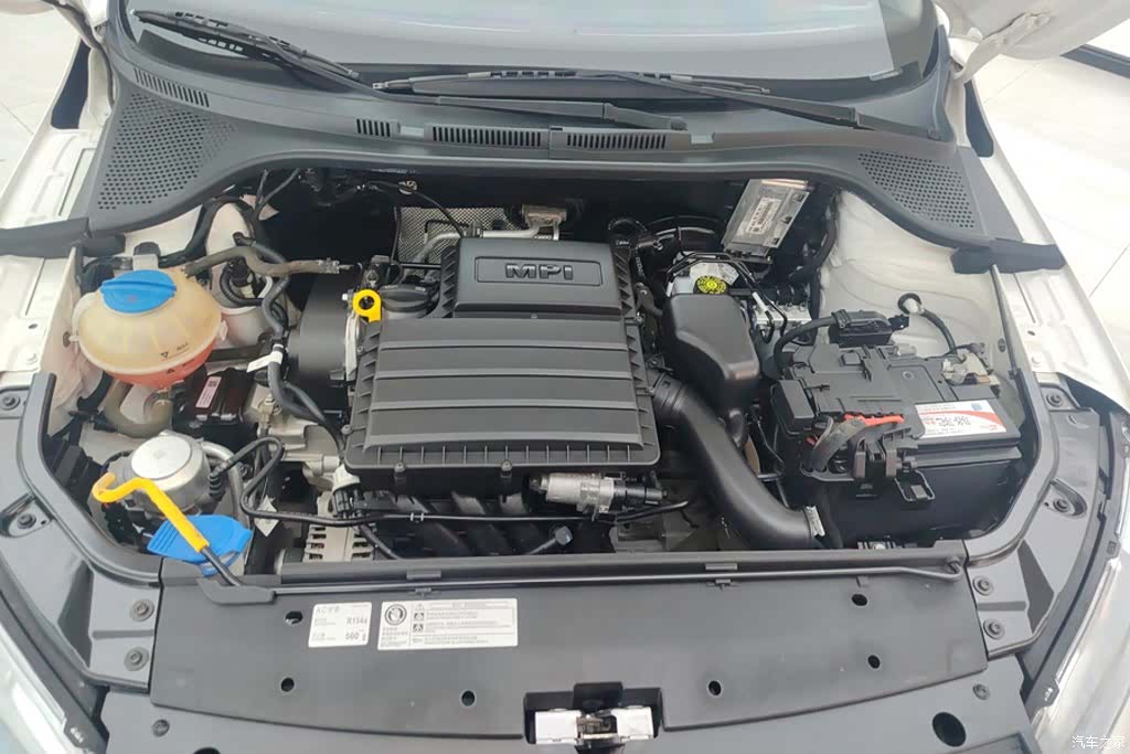 Skoda Rapid, 2021 10