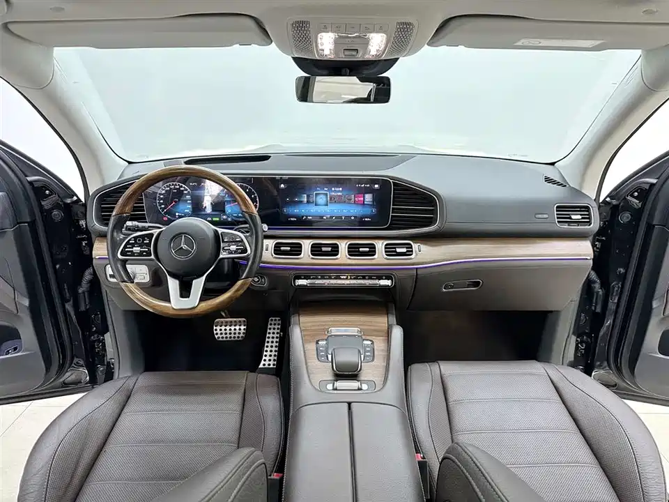 Mercedes-Benz GLS Mercedes-Benz GLS