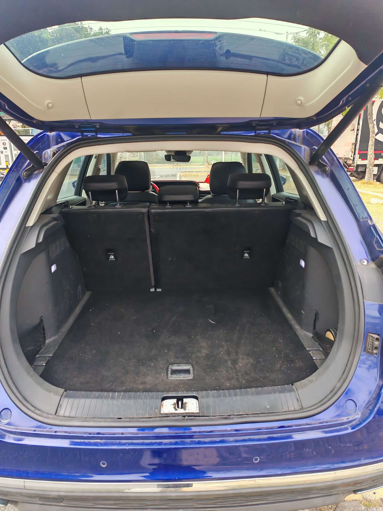 Hongqi HS5, 2019 6