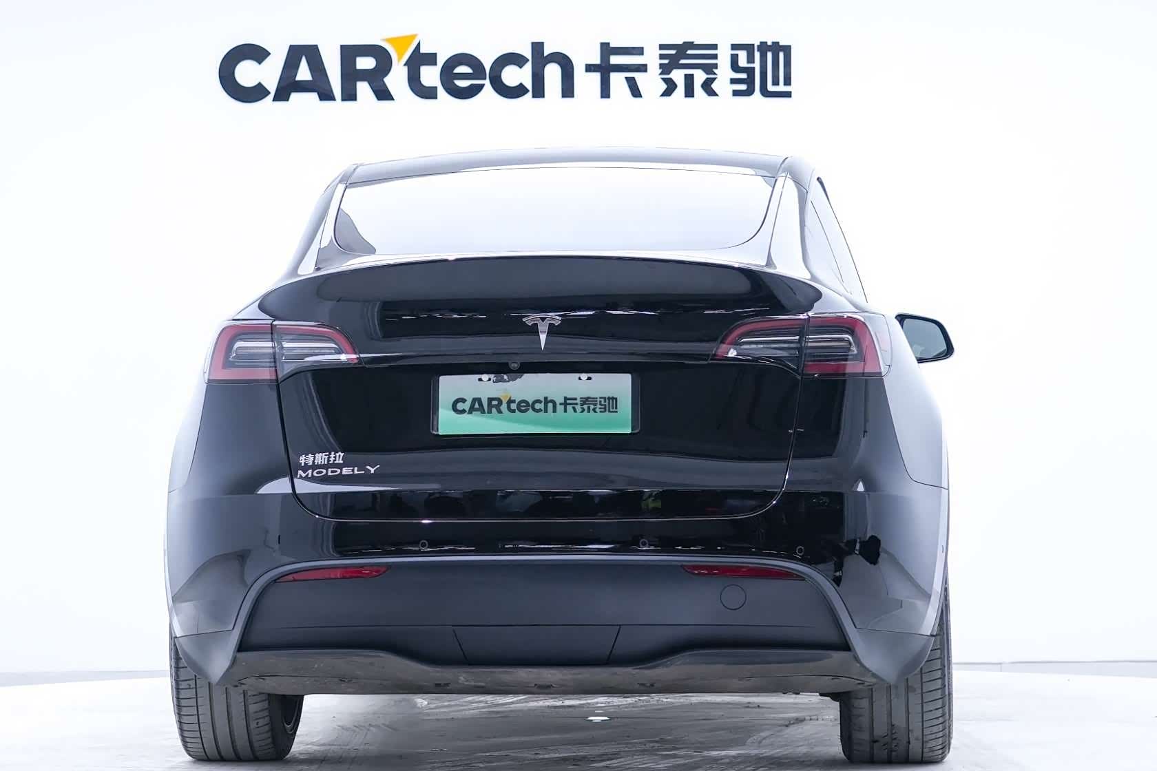 Tesla Model Y, 2022 7