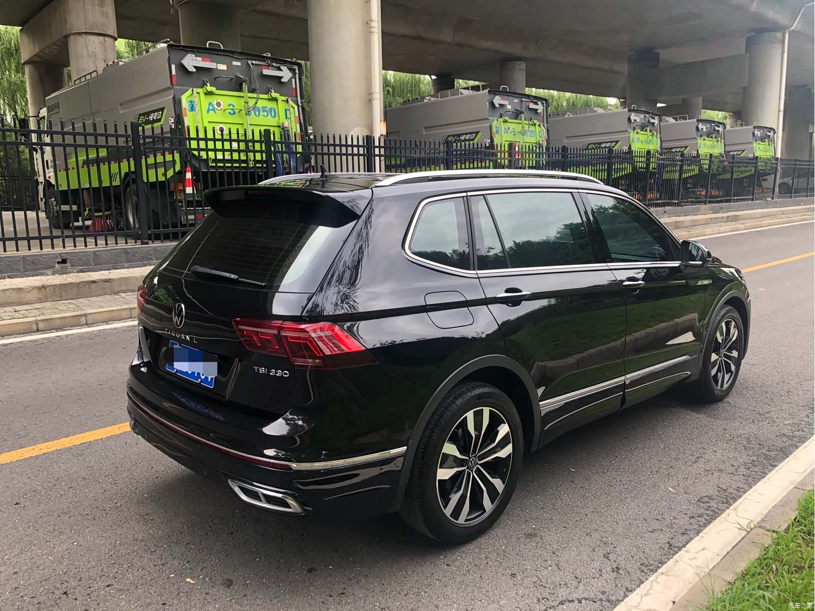 Volkswagen Tiguan L, 2022 17