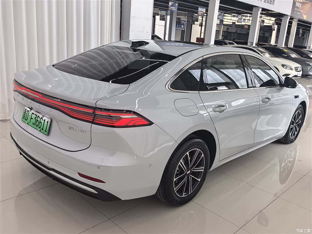 Geely A7, 2025 все фото