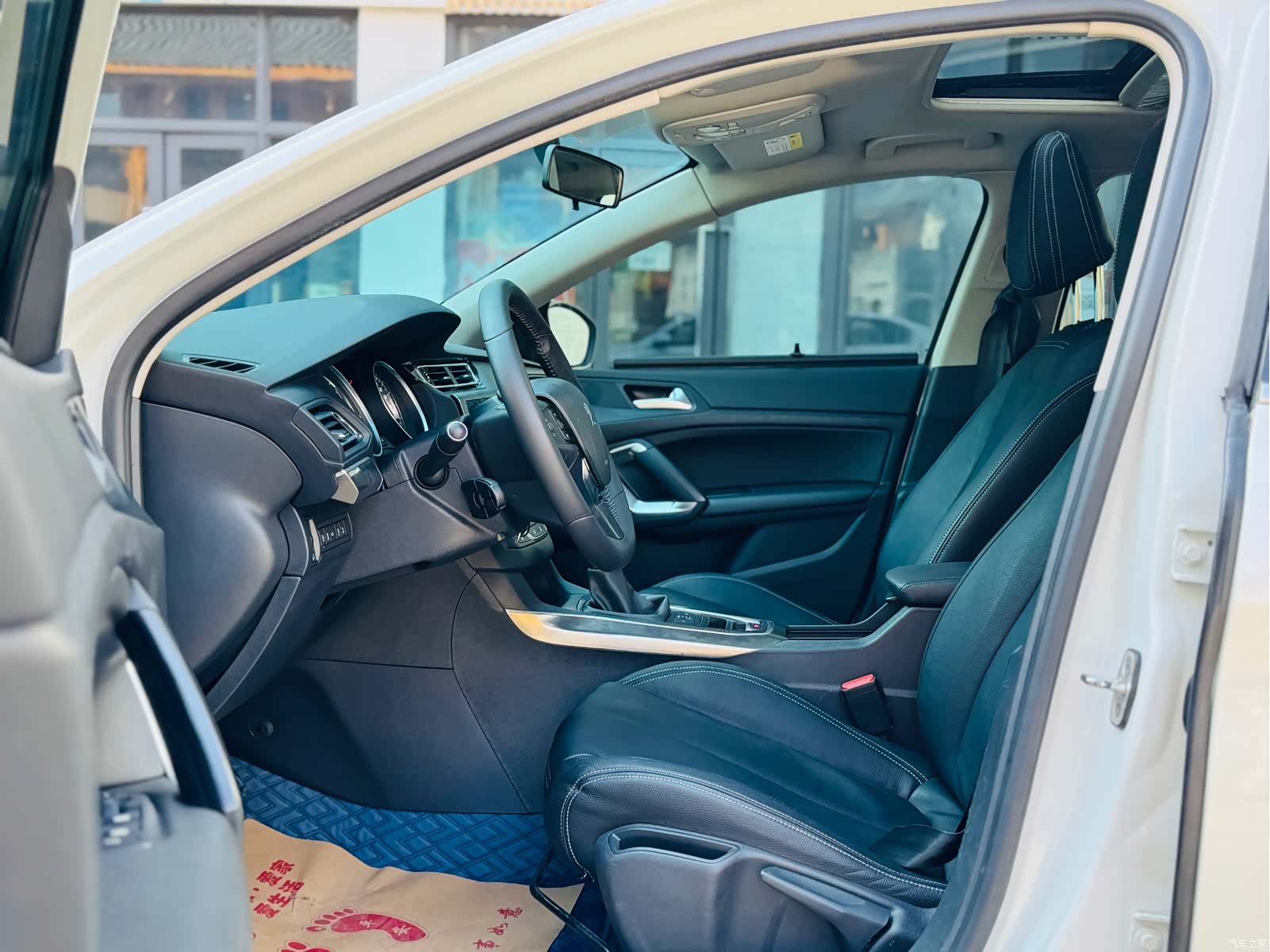 Peugeot 408, 2018 11