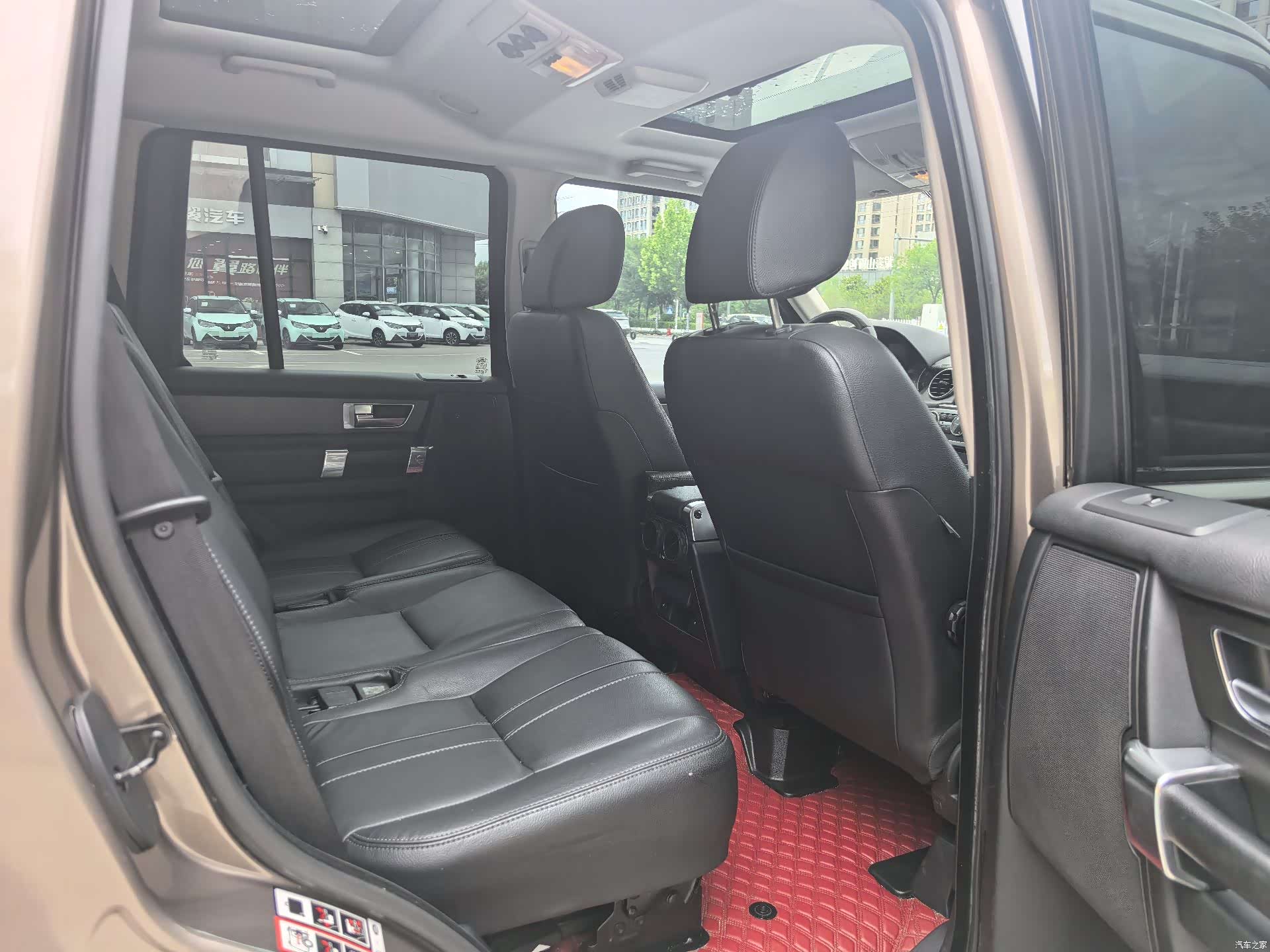 Land Rover Discovery, 2014 9