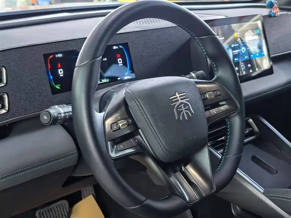 BYD Qin L BYD Qin L