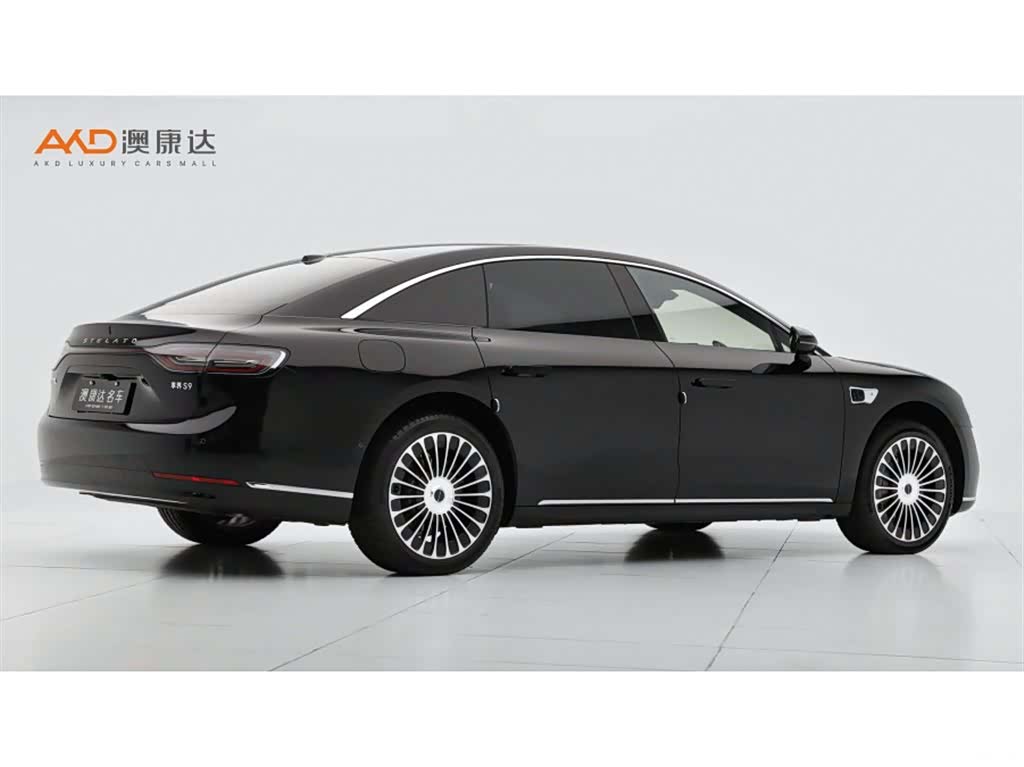 Stelato S9, 2025 3