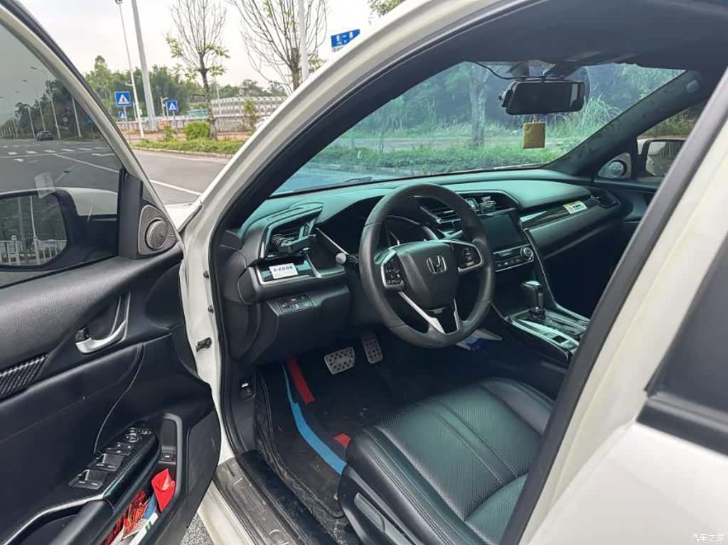 Honda Civic, 2018 4