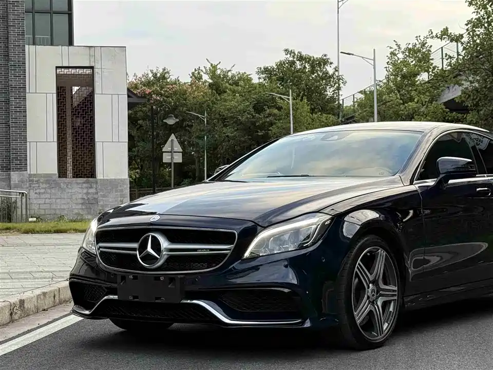 Mercedes-Benz CLS