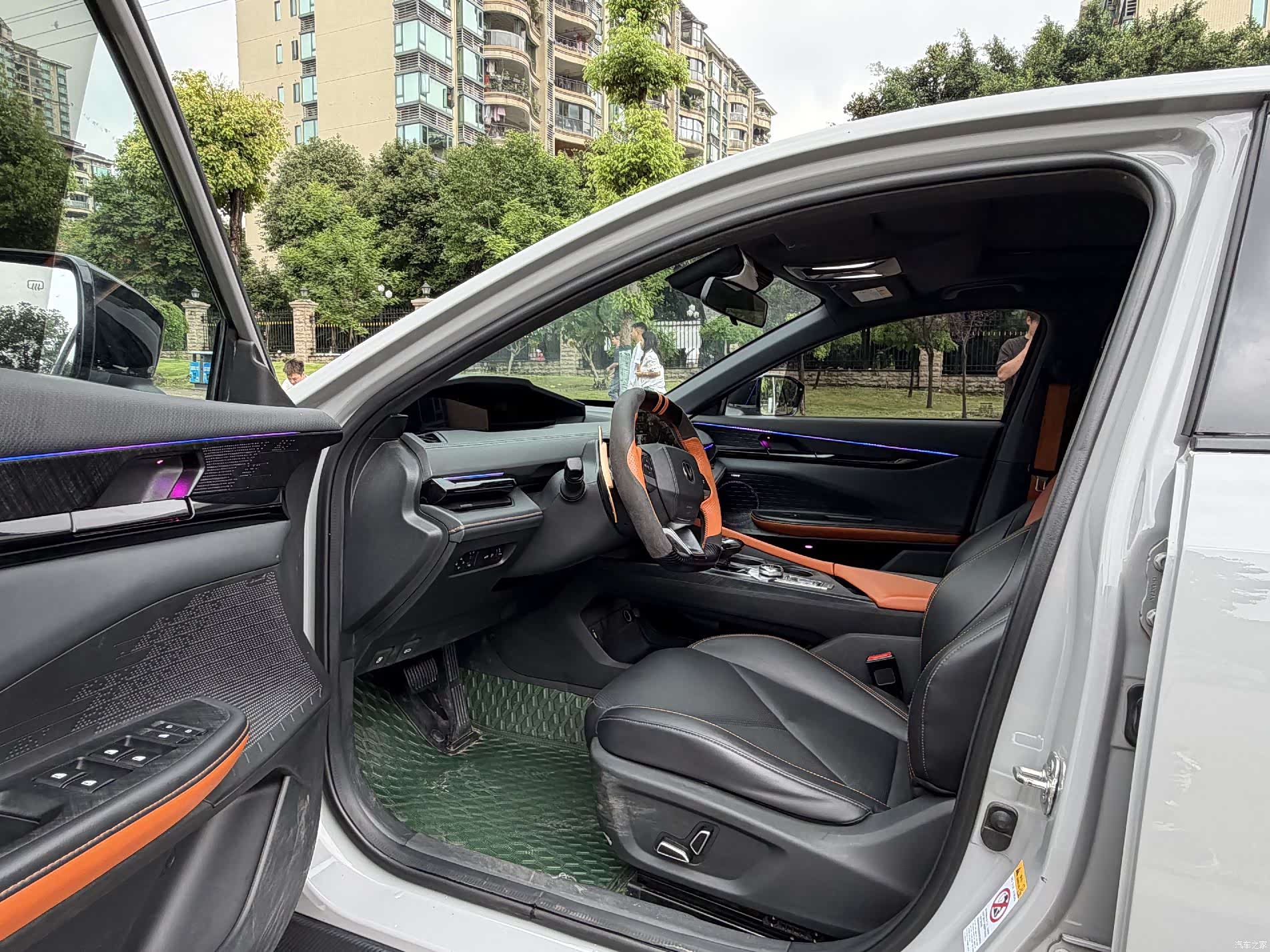 Changan UNI-V, 2022 6