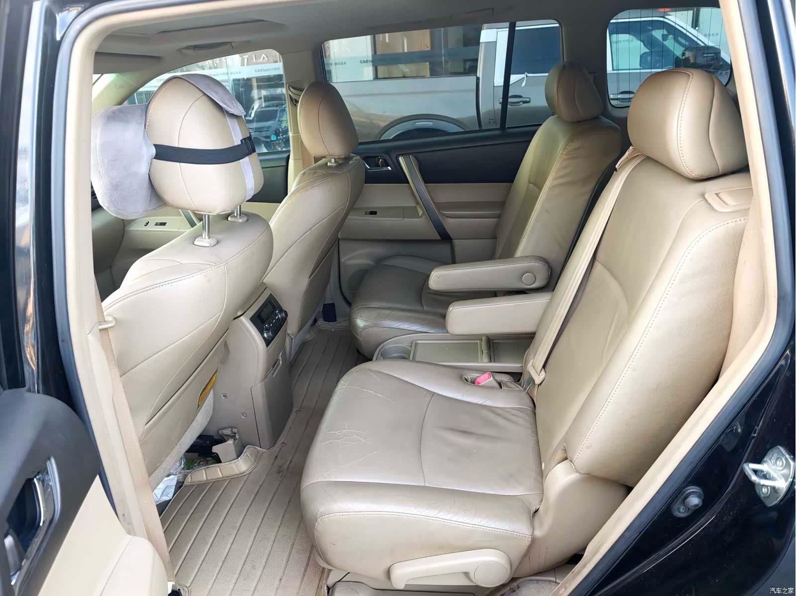 Toyota Highlander, 2010 8