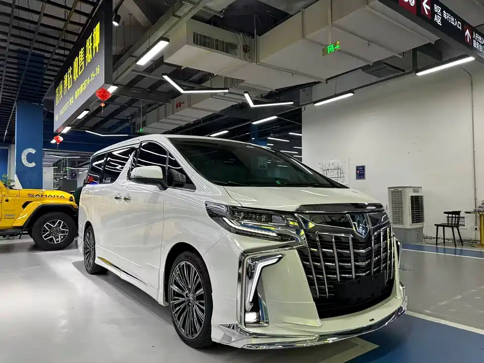 Toyota Elfa Toyota Elfa