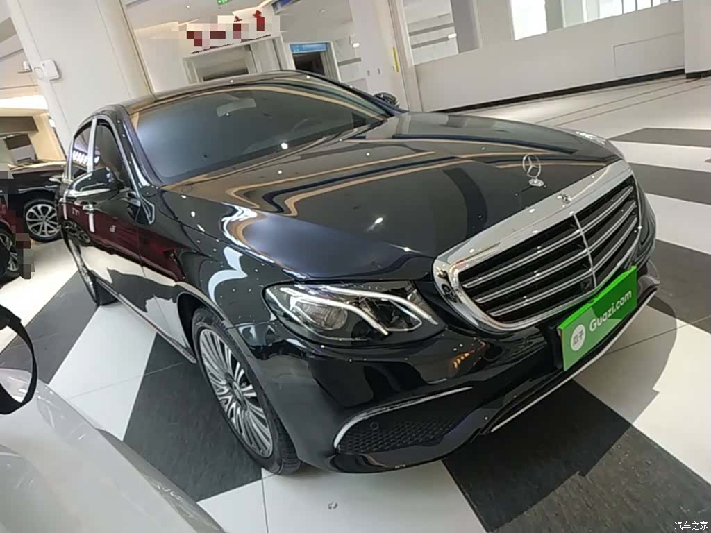 Mercedes-Benz E-Class, 2020 4