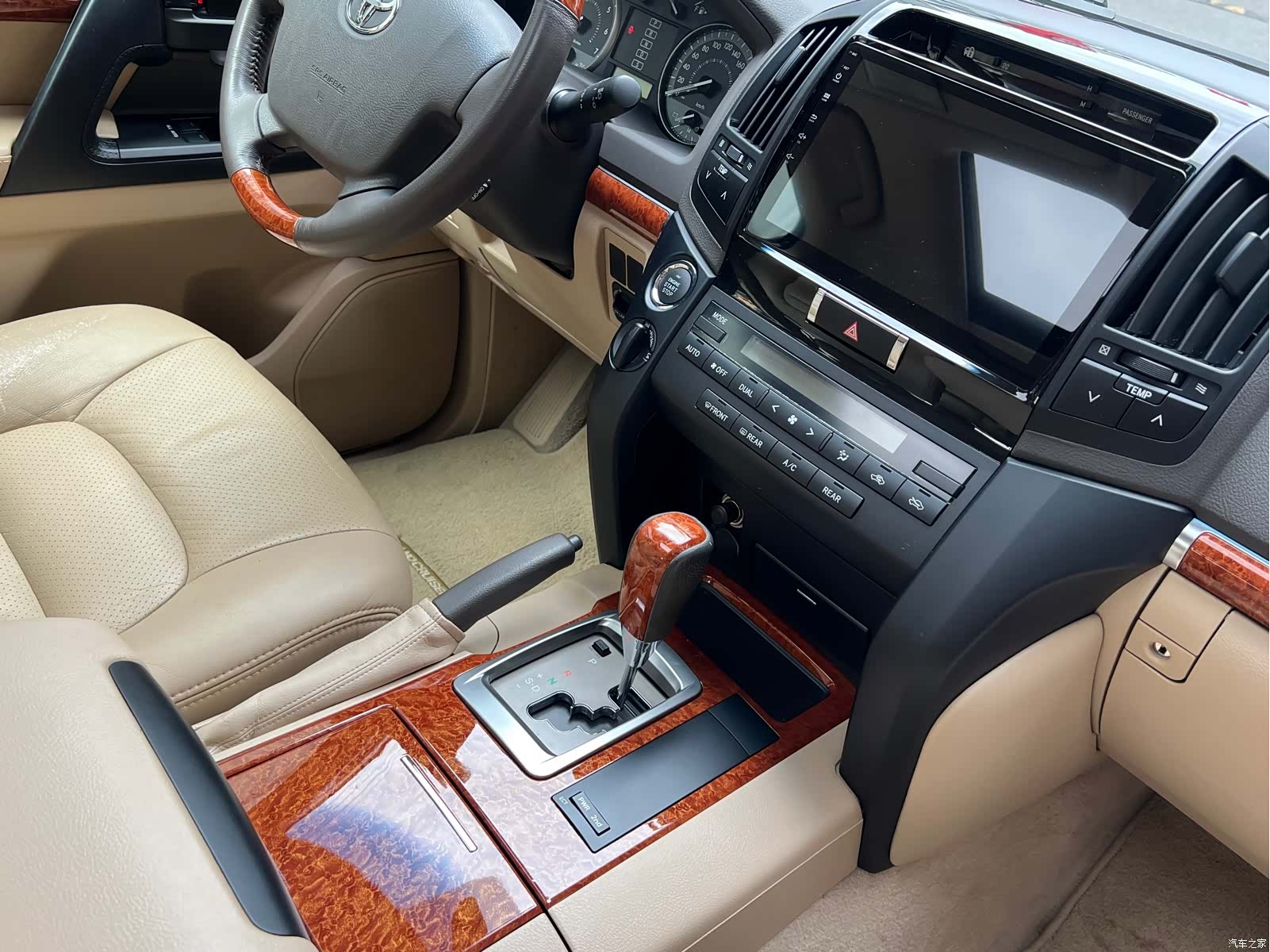 Toyota Land Cruiser, 2017 19