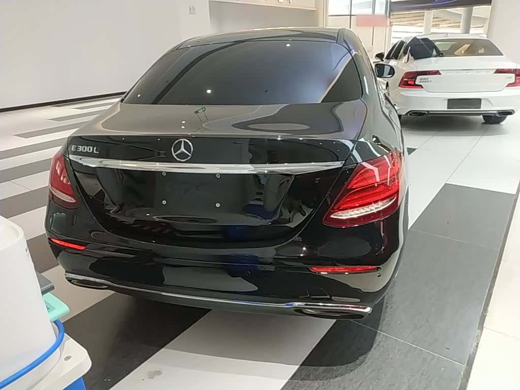 Mercedes-Benz E-Class, 2020 6
