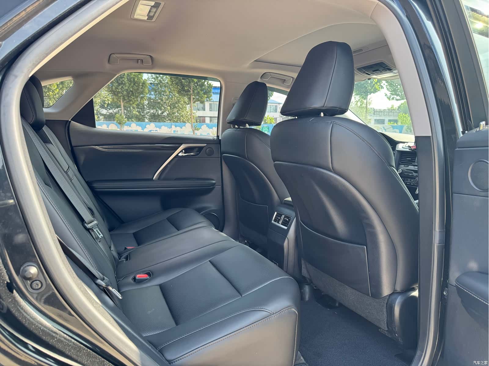 Lexus RX, 2021 14